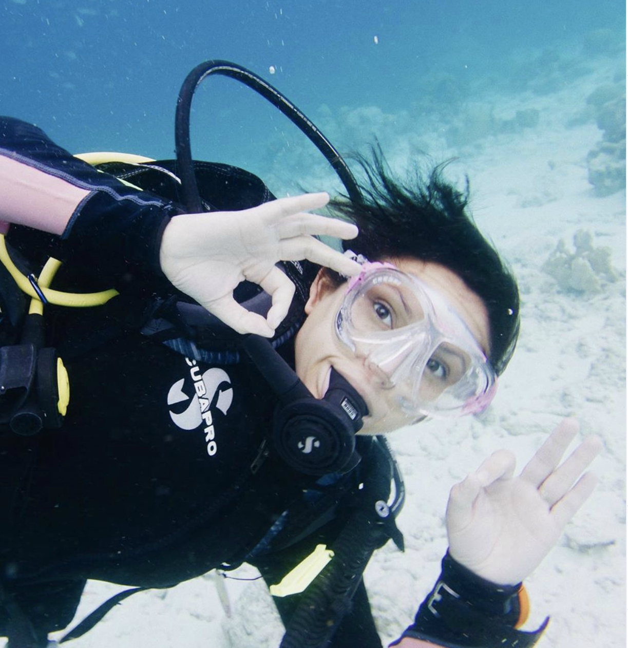 What's the Most Lightweight Travel Scuba Gear for Female Divers?